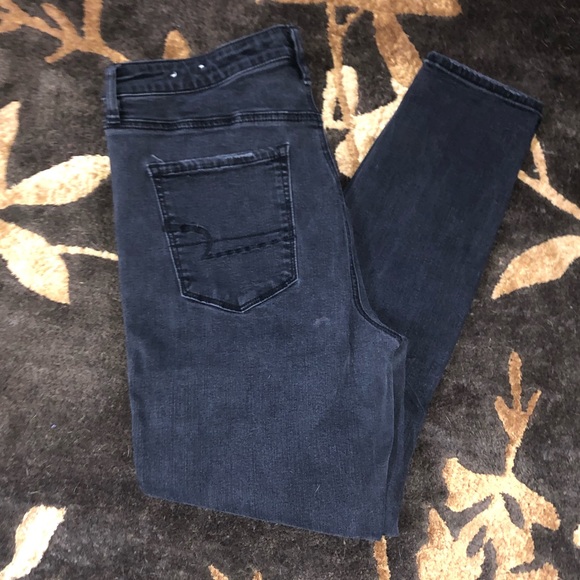 American Eagle Black High-Rise Jeggings - Picture 3 of 6